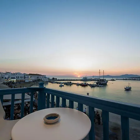 White Memories, Seafront Luxury Mykonos Ferienhaus