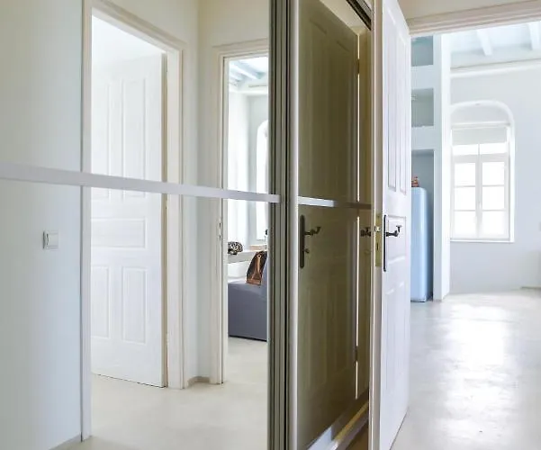 White Memories, Seafront Luxury Mykonos Ferienhaus Mykonos Town